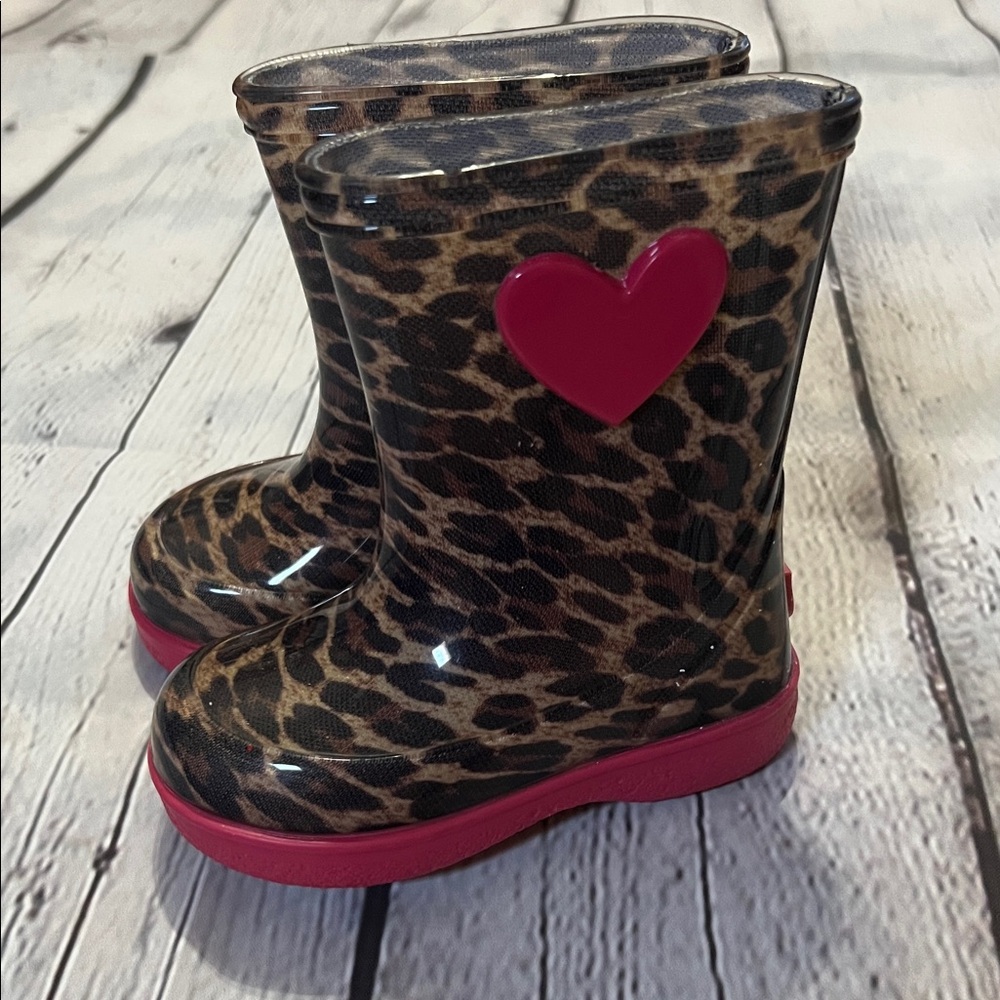 Igor Leopard Print Rain Boots with Pink Heart